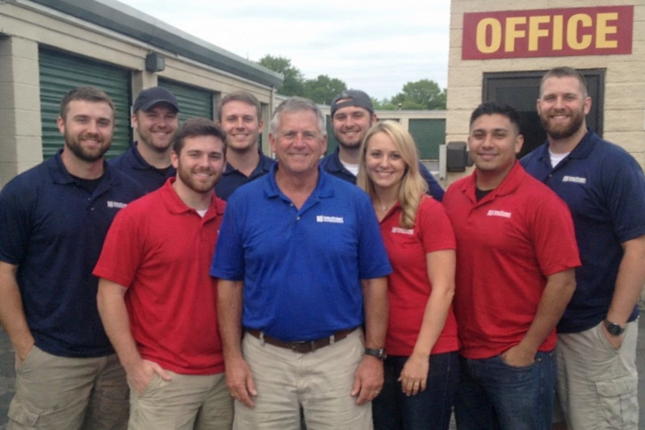 Water damage restoration professionals in Victoria, TX